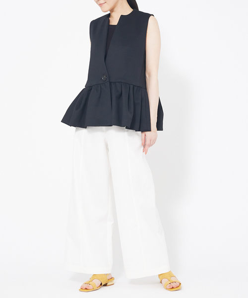 Au BANNISTER(オゥバニスター)の「スリングバックフラットサンダル(サンダル・レディース・ブラック/イエロー/グリーン/アイボリー・S/M/L)」の6枚目の写真