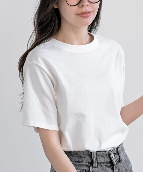 rps(アールピーエス)の「サイロコンパクトコットンベーシックT(Tシャツ/カットソー・レディース・ブラック/オフホワイト/アイボリー/ネイビー/ブラック系その他2/杢グレー/ホワイト系その他2・L/M)」の4枚目の写真