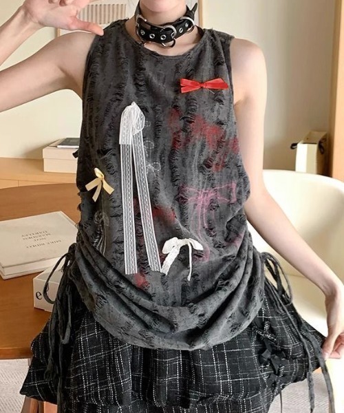 GEMEDA(ジェメダ)の「サイドシャーリングリボントップス(タンクトップ・レディース・アイボリー/ダークグレー・M)」の3枚目の写真