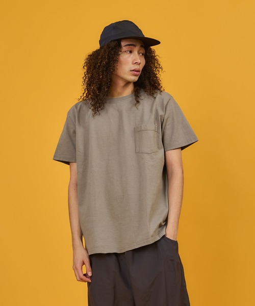Goodwear(Since1983)(グッドウェア)の「【MADE IN USA】S/S POCKET TEE /ショートスリーブ ポケット ティー(Tシャツ/カットソー・メンズ・オレンジ系その他/ゴールド系その他/パープル系その他/ライトブルー/イエロー系/ミント/グレー系その他/スカイブルー/ブラック/スミクロ/ホワイト/ライトグレー/ブラウン系その他/ピンク系その他/ネイビー・LARGE/X-LARGE/MEDIUM/SMALL)」の6枚目の写真