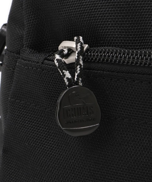 CHUMS(チャムス)の「CHUMS/チャムス ショルダーバック リサイクルスモールトラぺゾイドショルダーバッグ CH60-3963(ショルダーバッグ・メンズ・ブラック・FREE)」の9枚目の写真