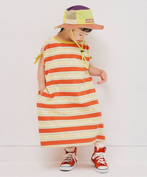 セール】夏だいすきロゴボーダーシャーリングスリーブワンピース