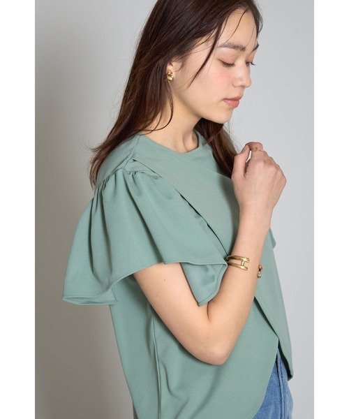 &. NOSTALGIA(アンドドットノスタルジア)の「フリルショルダーアシメカットブラウス(Tシャツ/カットソー・レディース・ブラック/グレー/ミント・M)」の7枚目の写真