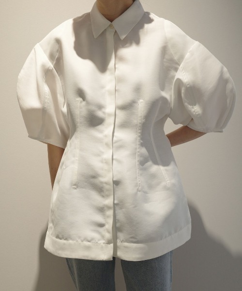 CLANE（クラネ）の「CLANE WAIST SHAPE PAFF SLEEVE TOPS（シャツ