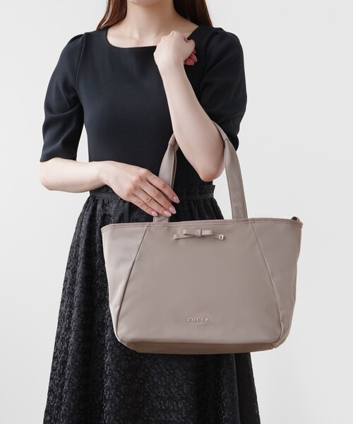 TOCCA トッカ　JOLIE KNOT NYLONTOTE トートバック JOLIE KNOT NYLONTOTE トートバック（トートバッグ）｜TOCCA（トッカ
