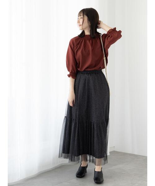 Te chichi TERRASSE(テチチテラス)の「シャーリングネックブラウス(シャツ/ブラウス・レディース・ブラウン/ブラック/オフホワイト・F)」の4枚目の写真