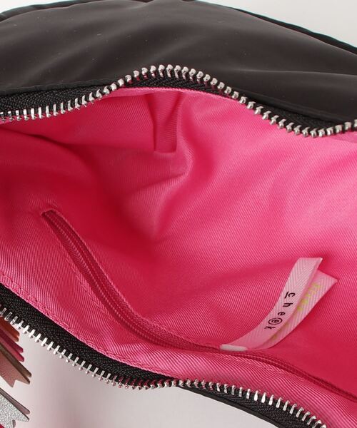 COMMON WARE(コモンウェアー)の「EM:cheek チーク round 2WAY shoulder ラウンド2WAYショルダーバッグ(ショルダーバッグ・レディース・グレー/ブラック/ホワイト・FREE)」の6枚目の写真