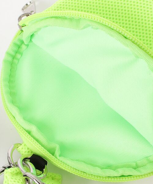 COMMON WARE(コモンウェアー)の「EM:cheek チーク round 2WAY shoulder ラウンド2WAYショルダーバッグ(ショルダーバッグ・レディース・グレー/ブラック/ホワイト・FREE)」の9枚目の写真