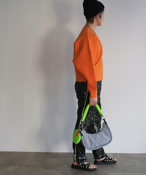 COMMON WARE(コモンウェアー)の「EM:cheek チーク round 2WAY shoulder ラウンド2WAYショルダーバッグ(ショルダーバッグ・レディース・グレー/ブラック/ホワイト・FREE)」の16枚目の写真