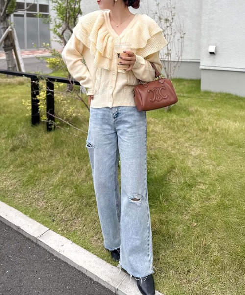 mily bilet（ミウィビレット）の「【mily bilet】かわいくて暖かい。ビッグフリルミックスニットカーディガン（長袖）（カーディガン/ボレロ・レディース・アイボリー/ブルー/グレー・LARGE/MEDIUM/SMALL/X-LARGE）」の7枚目の写真