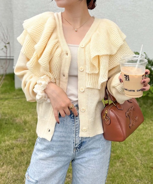 mily bilet（ミウィビレット）の「【mily bilet】かわいくて暖かい。ビッグフリルミックスニットカーディガン（長袖）（カーディガン/ボレロ・レディース・アイボリー/ブルー/グレー・LARGE/MEDIUM/SMALL/X-LARGE）」の5枚目の写真