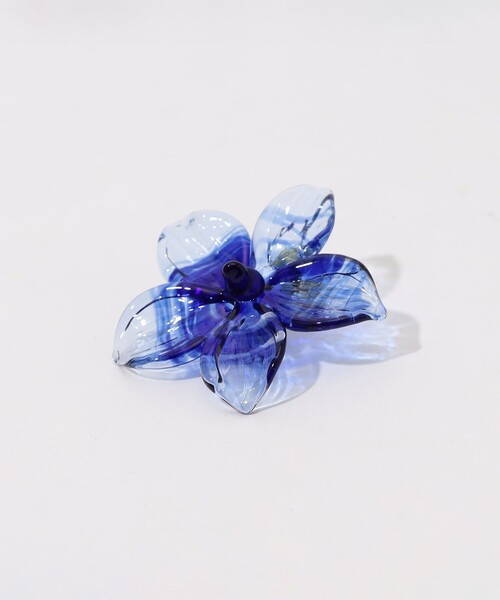LEVENS JEWELS HIBISCUS SINGLE 片耳ピアス（ピアス（片耳用
