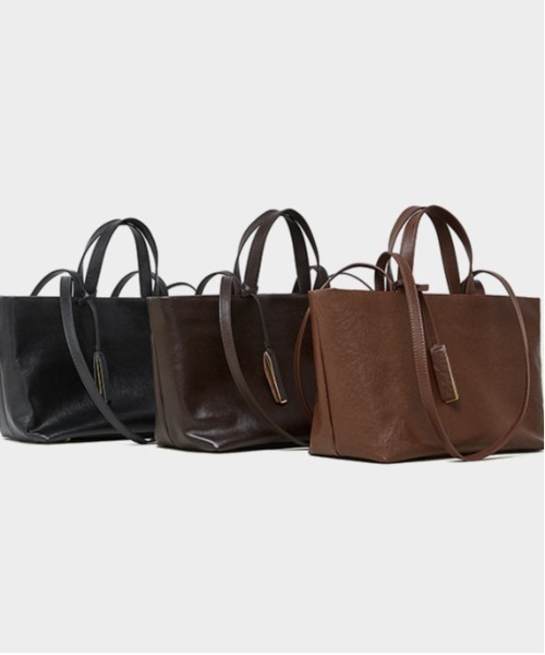 NiiNa(ニーナ)の「【 NiiNa / ニーナ 】高品質牛革2wayシックワンハンドルトートバッグ(トートバッグ・レディース・ブラウン/ダークブラウン/ブラック・FREE)」の11枚目の写真