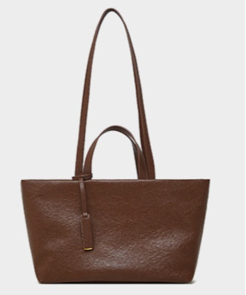 NiiNa(ニーナ)の「【 NiiNa / ニーナ 】高品質牛革2wayシックワンハンドルトートバッグ(トートバッグ・レディース・ブラウン/ダークブラウン/ブラック・FREE)」の22枚目の写真