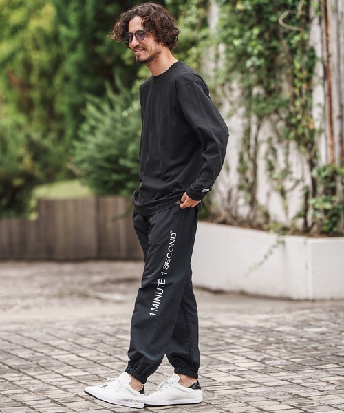 1minute 1second(ワンミニットワンセカンド)の「mlt5294-long sleeve cut&sew with foam print (big PAVE heart) ロングスリーブカットソー(Tシャツ/カットソー・メンズ・チャコール/ブラック/ホワイト・S/M/L/XL)」の17枚目の写真