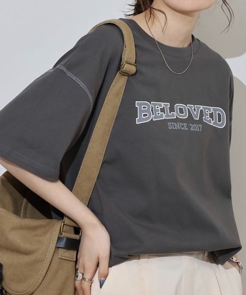 Arinomama(アリノママ)の「カレッジロゴ風ワイドTシャツ(Tシャツ/カットソー・レディース・グレイッシュベージュ/スミクロ/ブラック/オフホワイト・FREE)」の8枚目の写真