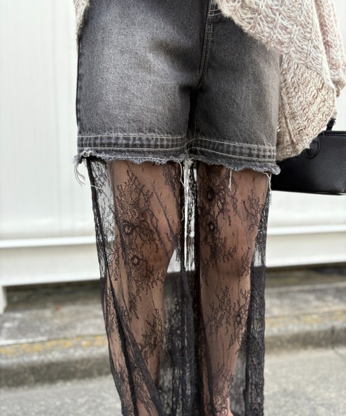 HONEY MI HONEY(ハニーミーハニー)の「lace layered denim short pants(デニムパンツ・レディース・ブルー/サックスブルー/ブラック・FREE)」の12枚目の写真