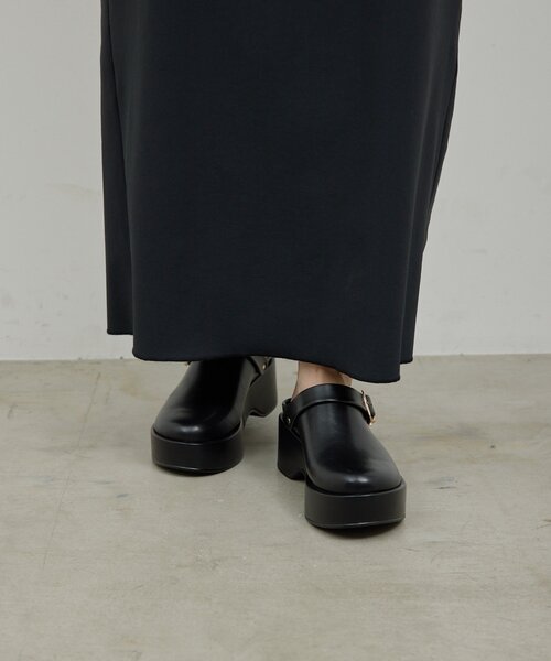 GALLARDAGALANTE（ガリャルダガランテ）の「【2.718】2WAYサボ（ブーツ・レディース・ブラック/ライトベージュ・36/37/38）」の5枚目の写真