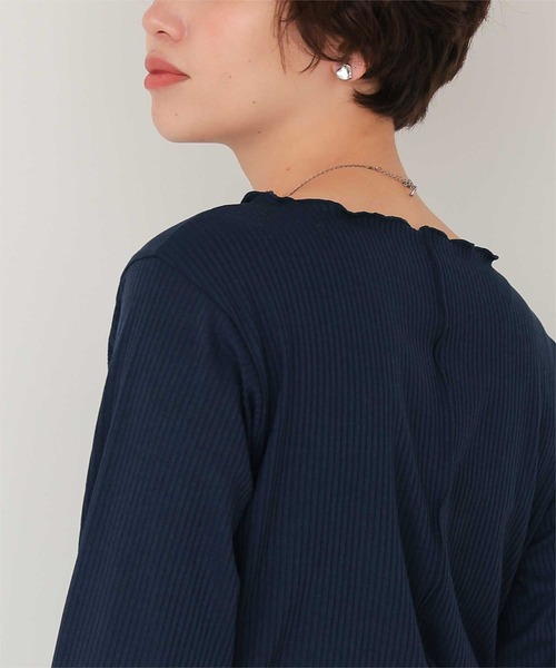 titivate(ティティベイト)の「リブカットソーメローデザイントップス(Tシャツ/カットソー・レディース・イエロー/オフホワイト/ネイビー/チャコール/ホワイト系その他/レッド・L/M/S)」の8枚目の写真