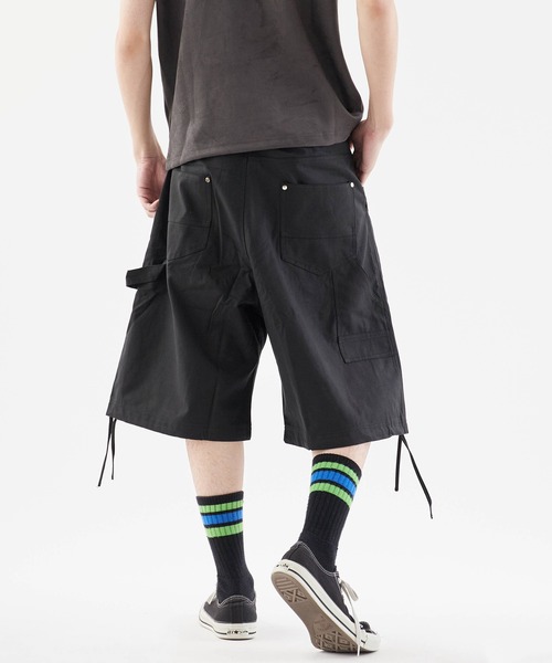 Theater code(シアターコード)の「Half cargo pants with studded design/スタッズデザイン ハーフカーゴパンツ(カーゴパンツ・メンズ・ブラック・M/L)」の12枚目の写真