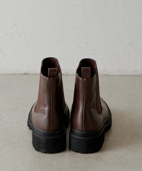 Lui's（ルイス）の「クラシックサイドゴアブーツ（ブーツ・レディース・ブラック/ブラウン・24.5/23.5）」の16枚目の写真
