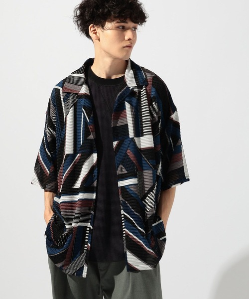 niko and...（ニコアンド）の「幾何学柄透かしシャツ（シャツ/ブラウス・メンズ・ブラウン/グリーン/ブルー・MEDIUM/LARGE）」の19枚目の写真