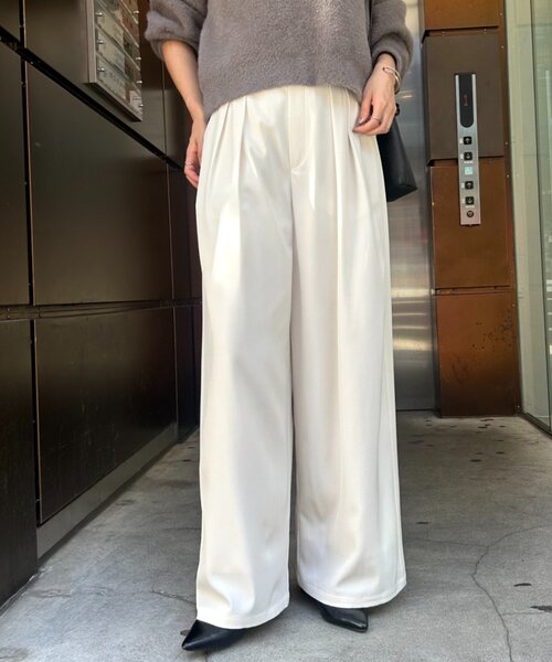 Jena espace merveilleux（ジェナ　エスパスメルヴェイユ）の「【サイズ展開あり】ループ付きトロミワイドパンツ（その他パンツ・レディース・グレー/アイボリー/ブラック・1/2）」の17枚目の写真