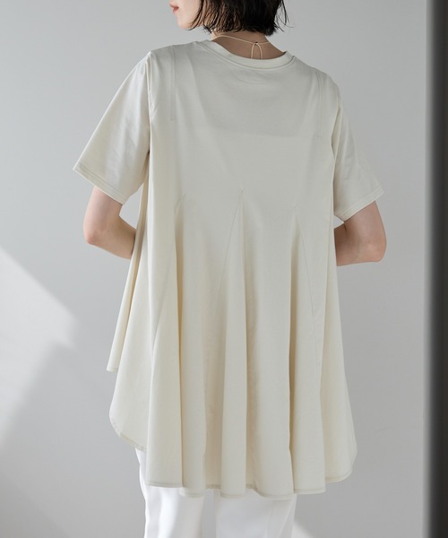each(イーチ)の「タック入り半袖チュニックTシャツ(Tシャツ/カットソー・レディース・ブラック/オフホワイト・FREE)」の20枚目の写真