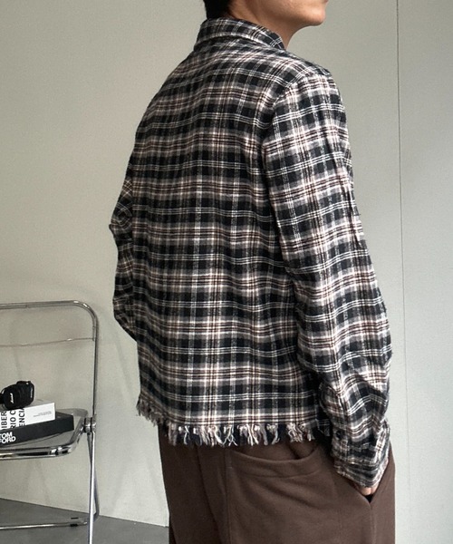 CREARE -LINO-（クレアーレリノ）の「〈ユニセックス商品〉フリンジチェックシャツ（シャツ/ブラウス・メンズ・グリーン/ブルー/イエロー/ブラック/レッド・M/L）」の10枚目の写真