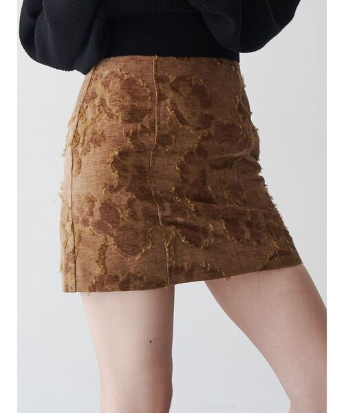 MURUA（ムルーア）の「ゴブランジャガードミニスカート（スカート・レディース・キャメル/ブラック・1/2）」の3枚目の写真