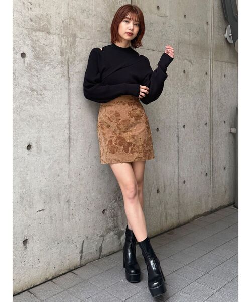 MURUA（ムルーア）の「ゴブランジャガードミニスカート（スカート・レディース・キャメル/ブラック・1/2）」の17枚目の写真