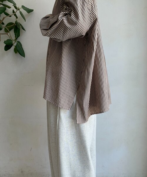 DouDou（ドゥドゥ）の「ストライプポンチョブラウス（シャツ/ブラウス・レディース・ブラウン/グレー/ブルー・FREE）」の15枚目の写真