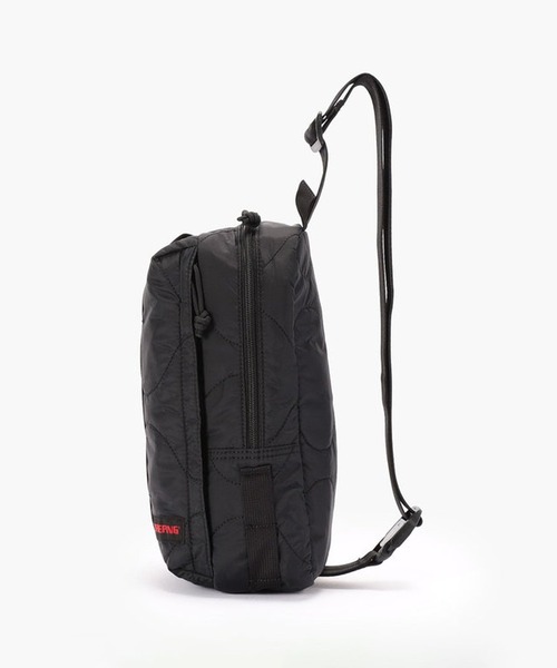 BRIEFING(ブリーフィング)の「BRIEFING/ブリーフィング QUILTED SLING WALKER ショルダーバッグ 2026年 夏 夏服(ショルダーバッグ・メンズ・ブラック/オリーブ・FREE)」の4枚目の写真