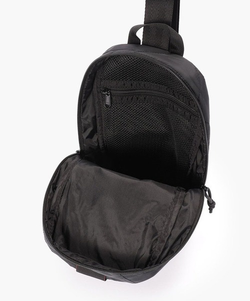 BRIEFING/ブリーフィング QUILTED SLING WALKER ショルダーバッグ 2026