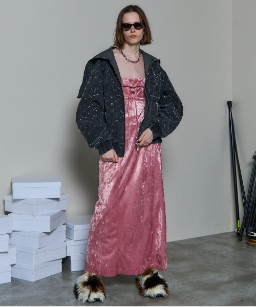 MAISON SPECIAL(メゾンスペシャル)の「Scrunchie Velour Camisole Dress/シュシュベロアキャミワンピース(ワンピース・レディース・ピンク/ブラック・36/38)」の4枚目の写真
