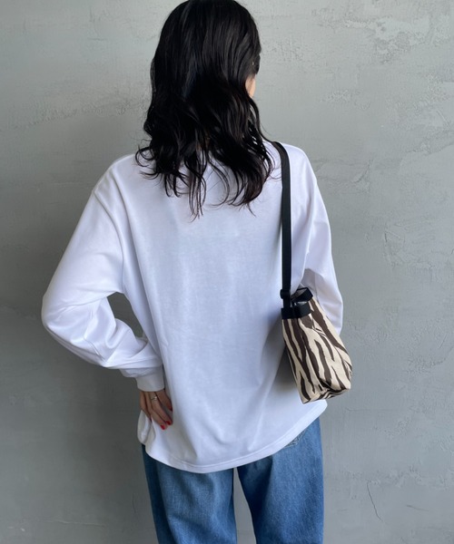 THOUSAND MILE（サウザンドマイル）の「[THOUSAND MILE/サウザンドマイル] ワンポイント刺繍ロゴ ロングスリーブTシャツ（Tシャツ/カットソー・レディース・ブラック/グレー/ホワイト/ブラウン/グリーン・S）」の18枚目の写真