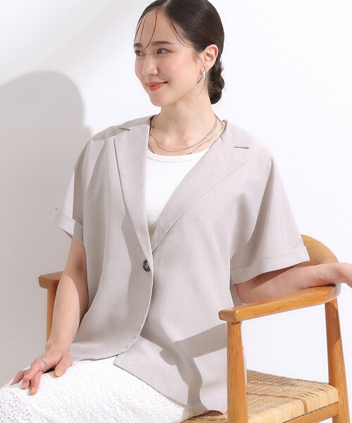 DRESKIP(ドレスキップ)の「【S-LL】さらりと着たい大人のための 麻調半袖ジャケット(テーラードジャケット・レディース・ナチュラル/ブラウン系/ネイビー・01/02/03/04)」の3枚目の写真