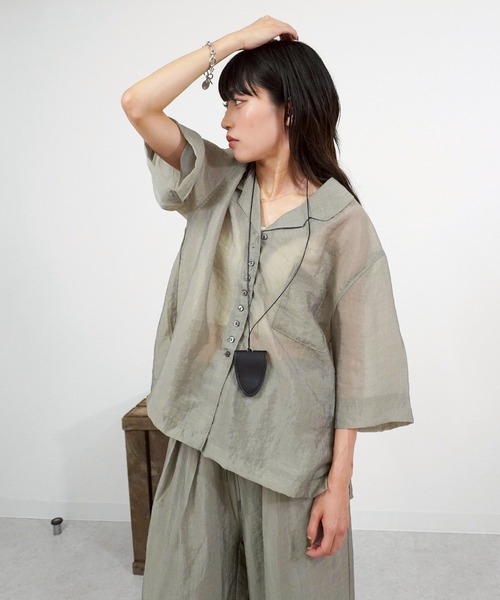 シャツ/ブラウス(半袖/袖なし) UNDULATE SHEER TOP セール】【ノーアイロンOK】シアー素材の襟リブTブラウス（シャツ