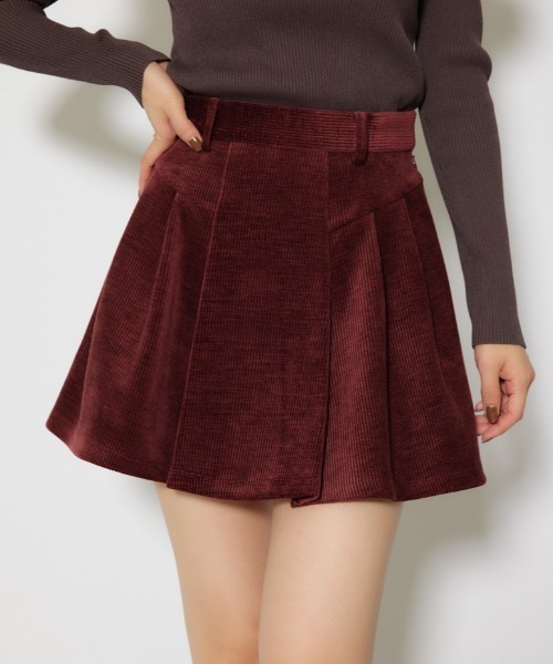 rienda(リエンダ)の「ボンディングコーデュロイミニスコートショートパンツ 秋服 冬服(スカート・レディース・ボルドー・X-SMALL/SMALL/MEDIUM)」の1枚目の写真