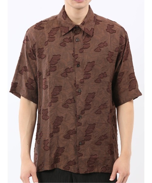 m.f.editorial（エムエフエディトリアル）の「【ウォッシャブル】グロウスバイインジアティック リーフ柄ジャガード 半袖シャツ（シャツ/ブラウス・メンズ・ダークウッド/ブラック・MEDIUM/LARGE）」の7枚目の写真