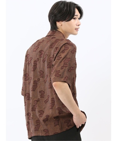 m.f.editorial（エムエフエディトリアル）の「【ウォッシャブル】グロウスバイインジアティック リーフ柄ジャガード 半袖シャツ（シャツ/ブラウス・メンズ・ダークウッド/ブラック・MEDIUM/LARGE）」の15枚目の写真