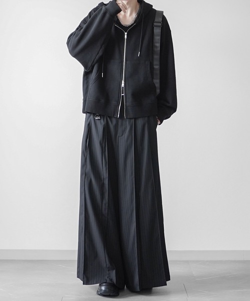 ELLUV/エルヴ】ヴィンテージフェード＆ダメージ加工 ショートジップ