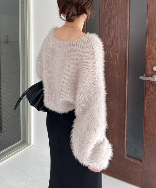 CAPRICIEUX LE'MAGE（カプリシューレマージュ）の「フェザーラウンドプルオーバー（ニット/セーター・レディース・グレー/ベージュ/ピンク・FREE）」の7枚目の写真