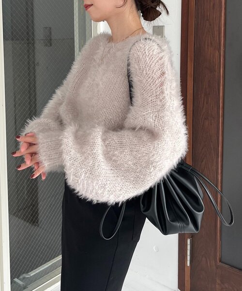 CAPRICIEUX LE'MAGE（カプリシューレマージュ）の「フェザーラウンドプルオーバー（ニット/セーター・レディース・グレー/ベージュ/ピンク・FREE）」の9枚目の写真