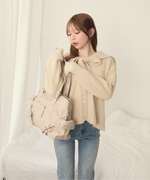 TITTY&CO.（ティティーアンドコー）の「フェイクレザーベルトデザインショルダーバッグ（ショルダーバッグ・レディース・ホワイト/アイボリー/ブラック/ワインレッド・FREE）」の16枚目の写真