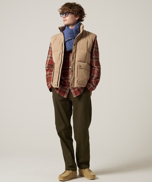 Eddie Bauer（エディーバウアー）の「ボイジャー フレックス チノ クラシックフィット（チノパンツ・メンズ・ダークネイビー/ベージュ/ブラック/カーキ・M/L/XL/XXL）」の10枚目の写真