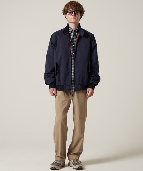 Eddie Bauer（エディーバウアー）の「ボイジャー フレックス チノ クラシックフィット（チノパンツ・メンズ・ダークネイビー/ベージュ/ブラック/カーキ・M/L/XL/XXL）」の9枚目の写真