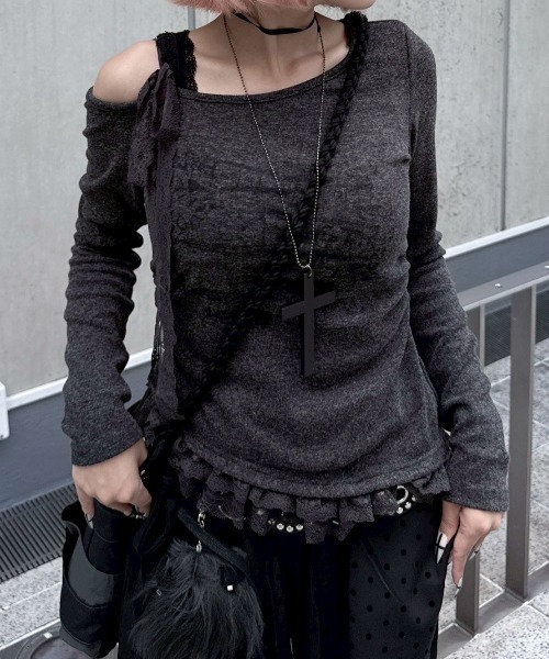 Never mind the XU / Chikashitsu+(ネバーマインド ザ エックスユー / チカシツプラス)の「【nmtc+】ribbon shoulder long sleeve / 【エヌエムティーシープラス】リボンショルダー長袖トップス(その他トップス・レディース・グレー/ホワイト/チャコール・ONE SIZE)」の3枚目の写真