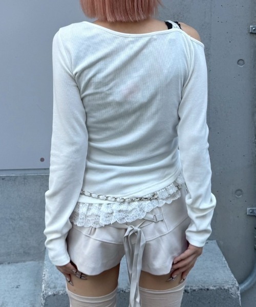 Never mind the XU / Chikashitsu+(ネバーマインド ザ エックスユー / チカシツプラス)の「【nmtc+】ribbon shoulder long sleeve / 【エヌエムティーシープラス】リボンショルダー長袖トップス(その他トップス・レディース・グレー/ホワイト/チャコール・ONE SIZE)」の10枚目の写真