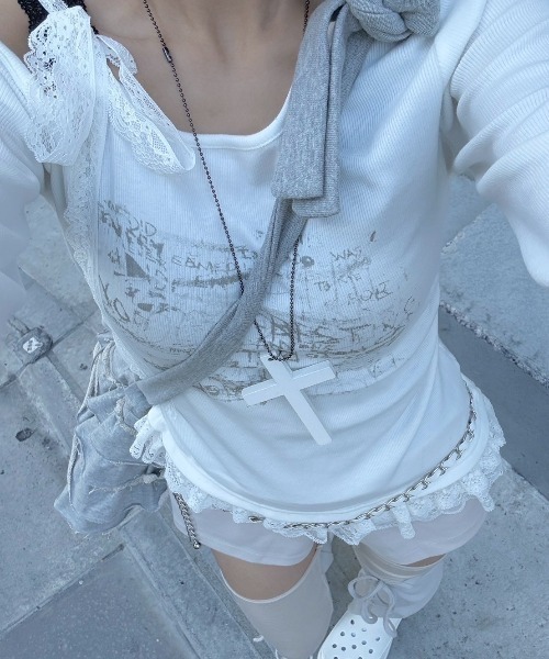 Never mind the XU / Chikashitsu+(ネバーマインド ザ エックスユー / チカシツプラス)の「【nmtc+】ribbon shoulder long sleeve / 【エヌエムティーシープラス】リボンショルダー長袖トップス(その他トップス・レディース・グレー/ホワイト/チャコール・ONE SIZE)」の11枚目の写真